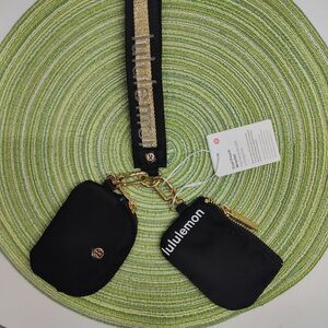 Lululemon Dual Pouch Vapor Black/Gold